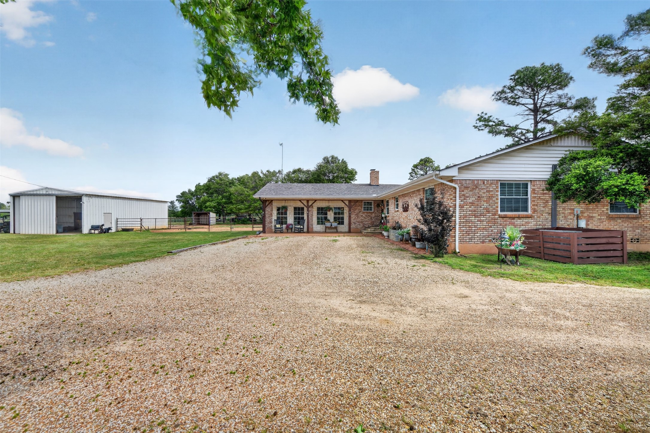 1102 Old Base Road Aurora TX 76078