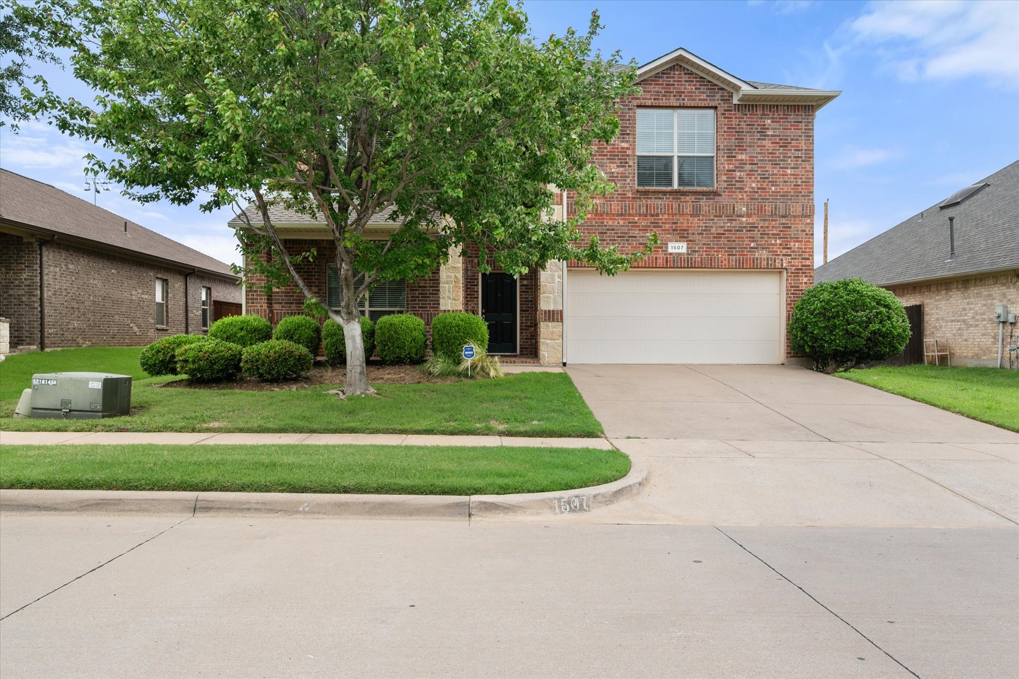 1507 Big Buck Trail Arlington TX 76002