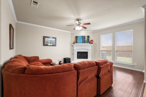 1507 Big Buck Trail Arlington TX 76002