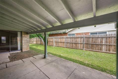 4708 Woodfield Drive Arlington TX 76016