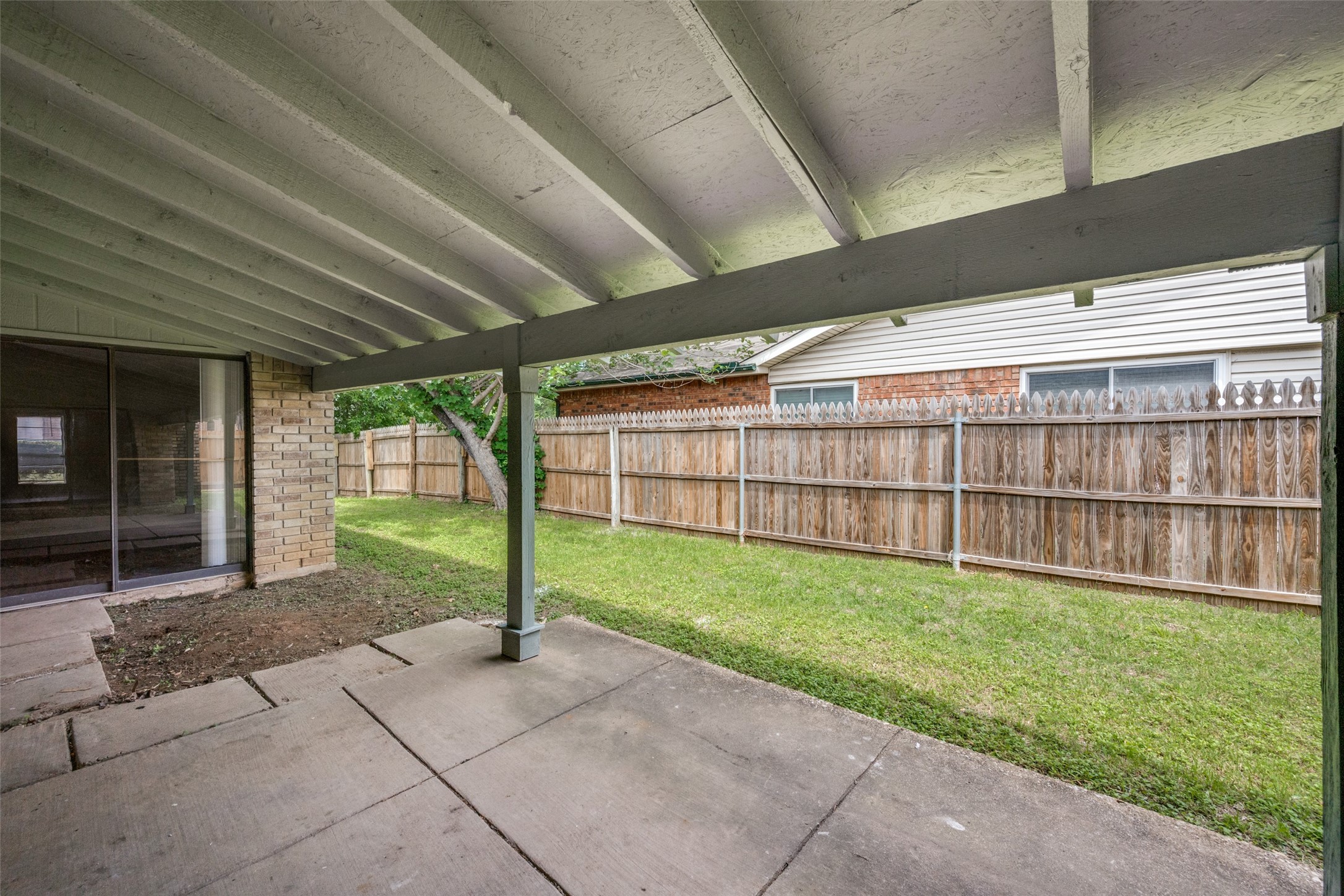 4708 Woodfield Drive Arlington TX 76016