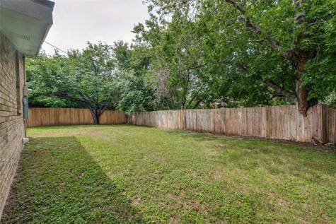 4708 Woodfield Drive Arlington TX 76016