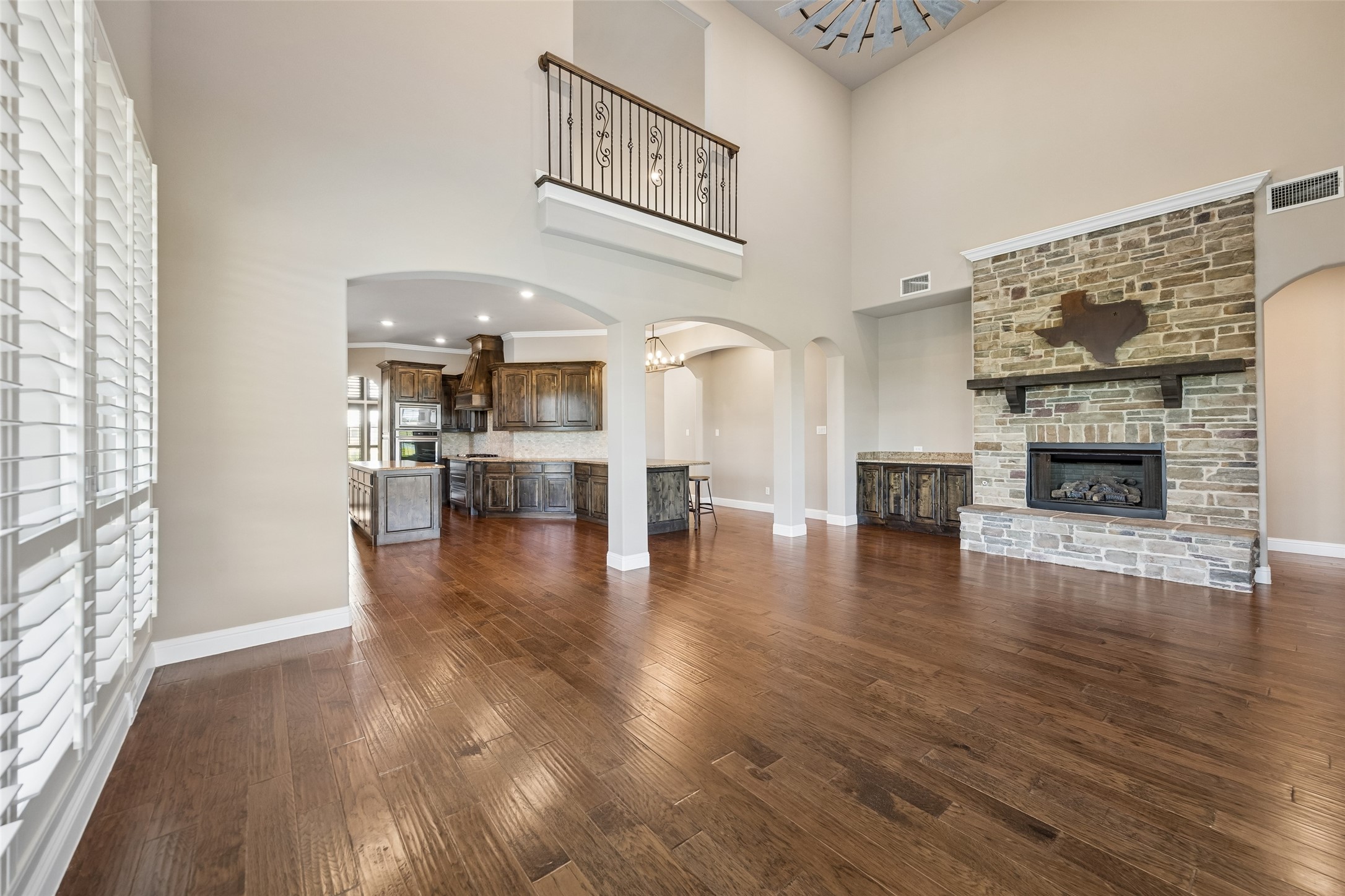 3030 Wincrest Drive Rockwall TX 75032