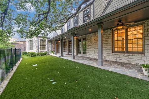 1800 Glenwick Drive Plano TX 75075