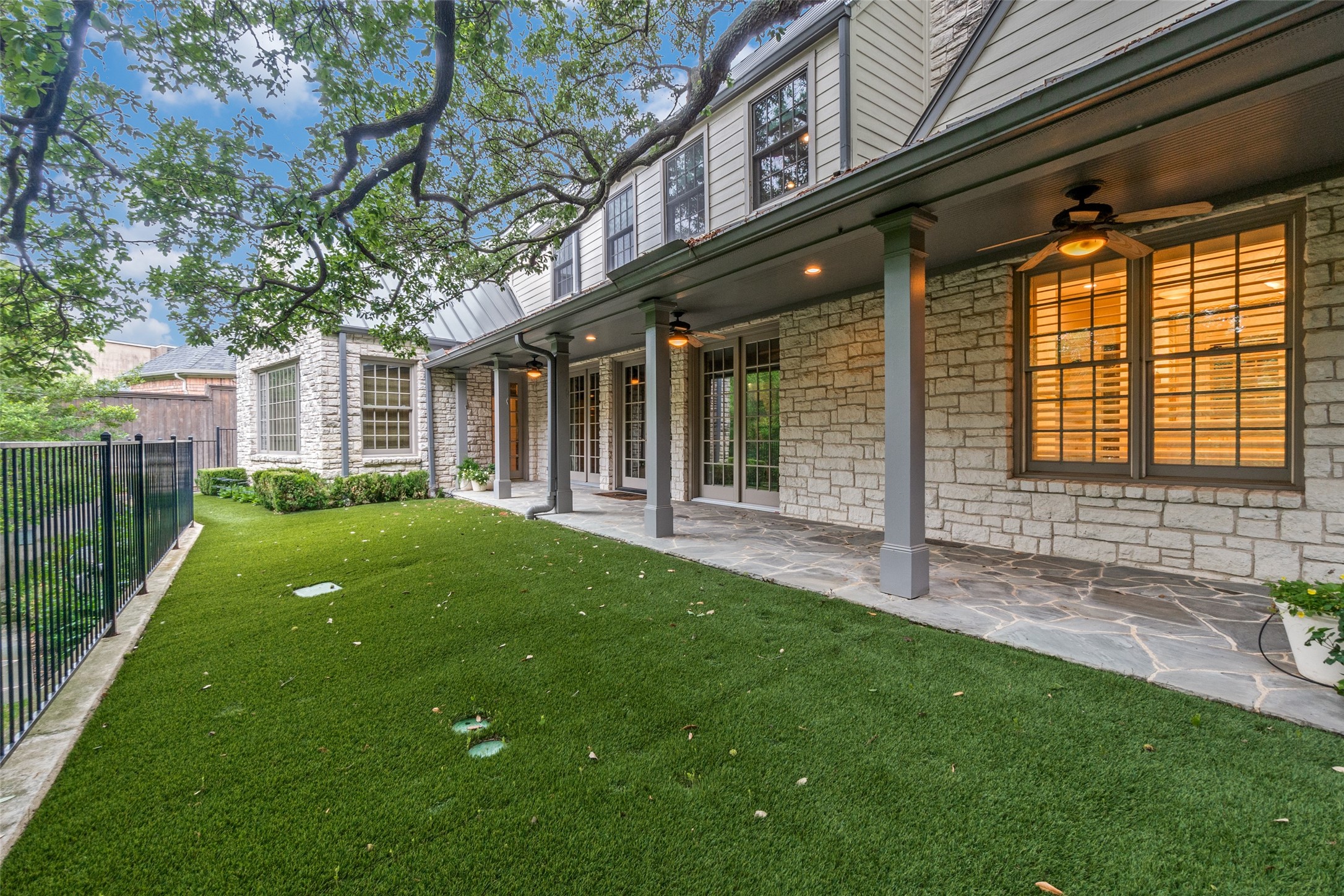 1800 Glenwick Drive Plano TX 75075