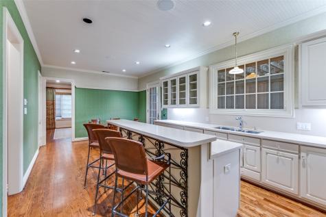 1800 Glenwick Drive Plano TX 75075