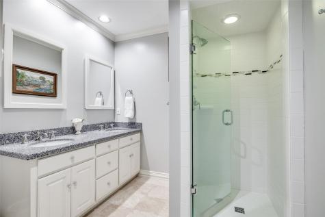 1800 Glenwick Drive Plano TX 75075