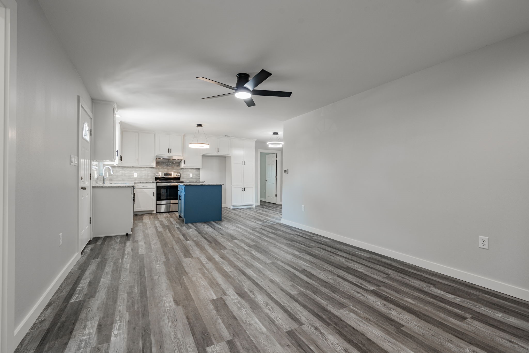 304 Pine Street Seven Points TX 75143