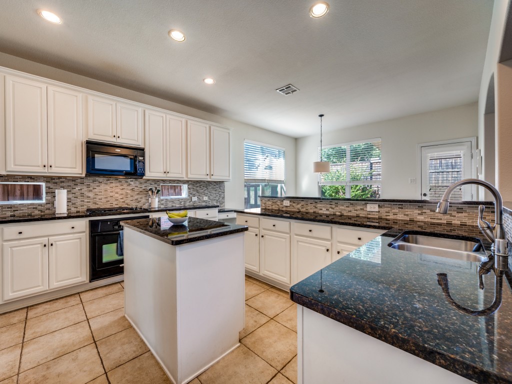 8708 Tanglewood Drive Mckinney TX 75072
