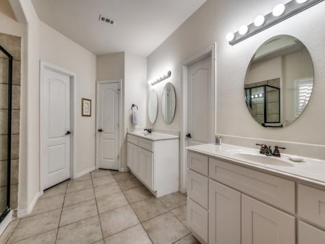 8708 Tanglewood Drive Mckinney TX 75072