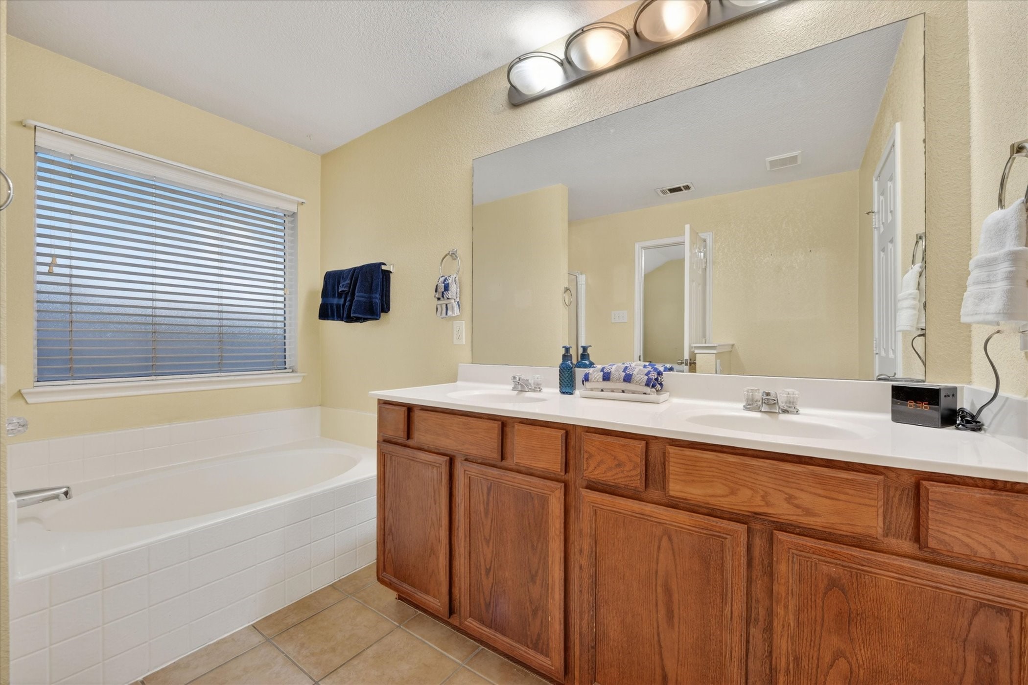 4325 Sweet Clover Lane Fort Worth TX 76036