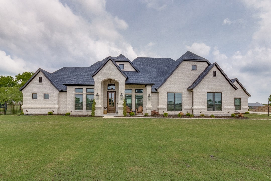 1700 Winding Creek Lane Rockwall TX 75032