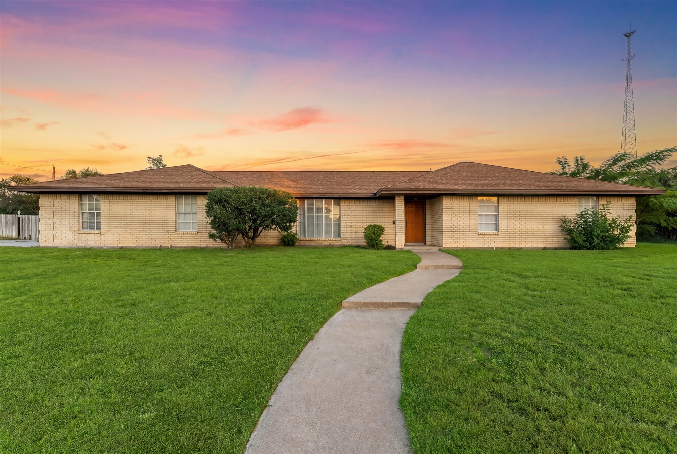 1825 Mahalia Drive Waco TX 76705
