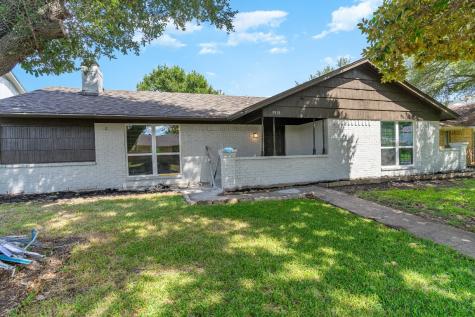 1918 Timbercreek Drive Garland TX 75042
