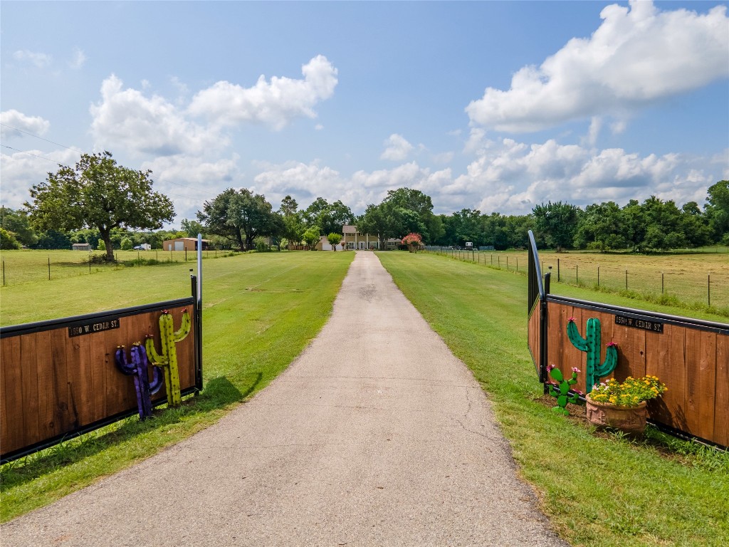 1550 W Cedar Street Stephenville TX 76401