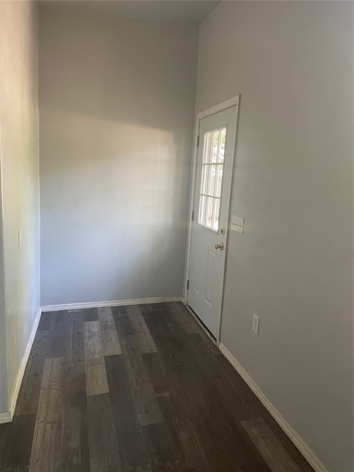 233 10th Street NE Paris TX 75460