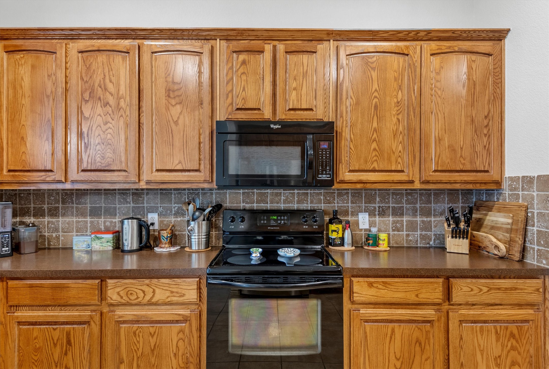 201 Rawhide Street Waxahachie TX 75165