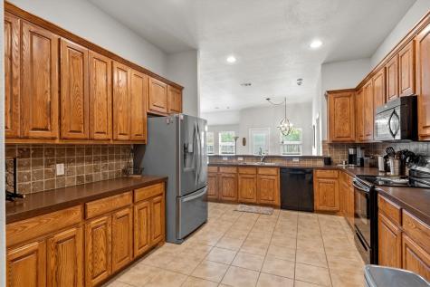 201 Rawhide Street Waxahachie TX 75165