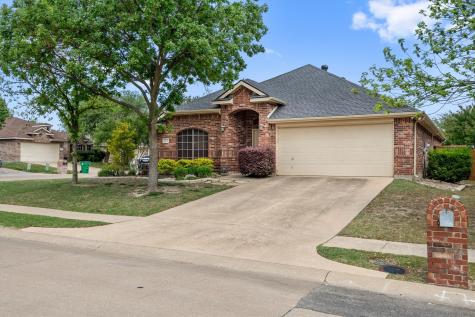 201 Rawhide Street Waxahachie TX 75165