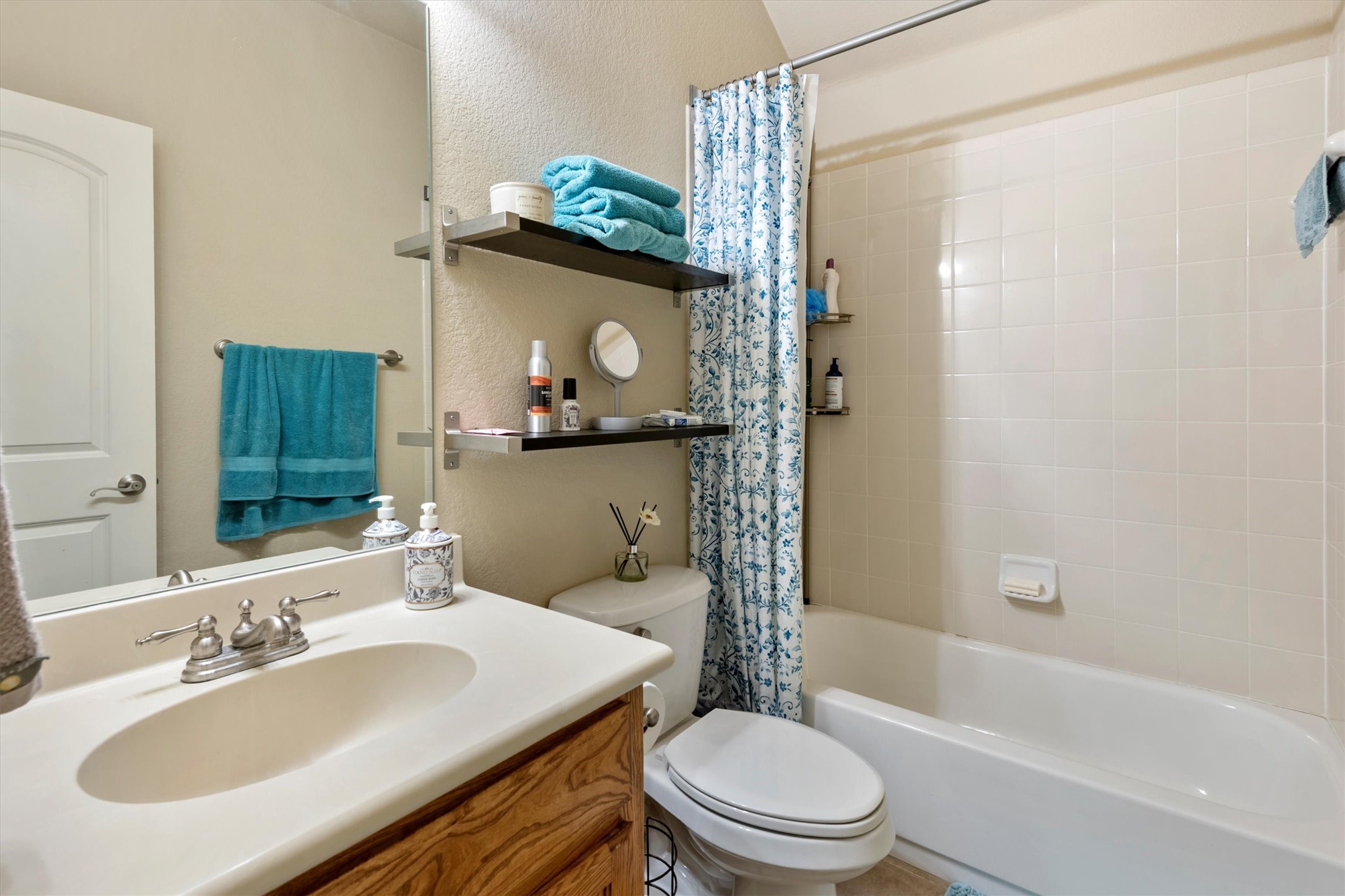 201 Rawhide Street Waxahachie TX 75165