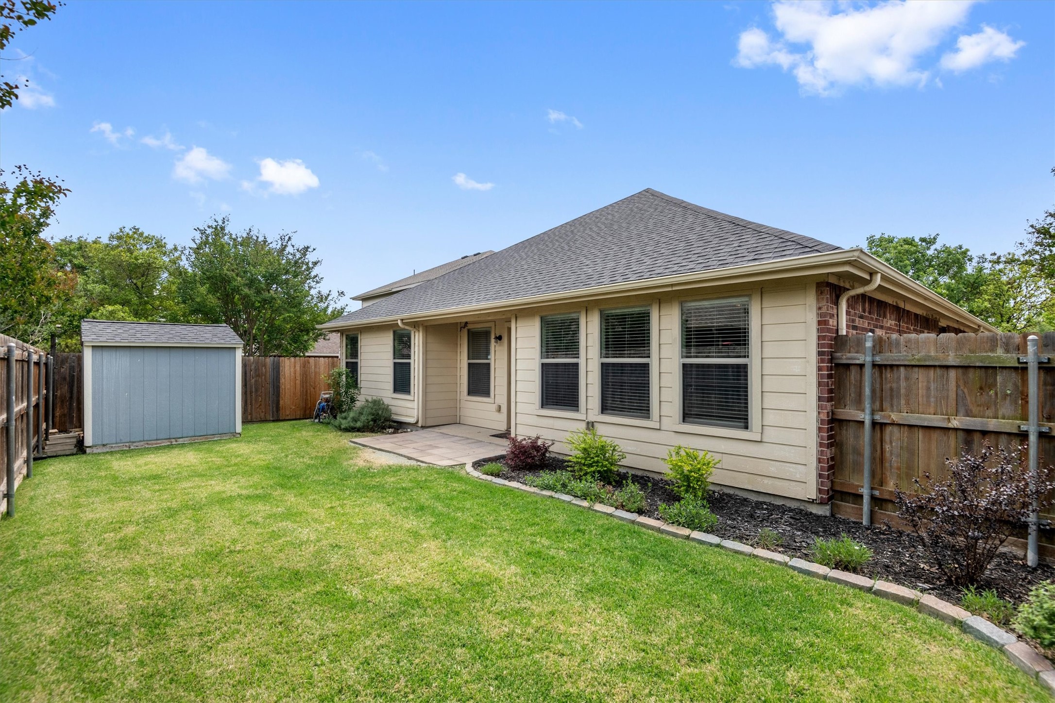 201 Rawhide Street Waxahachie TX 75165