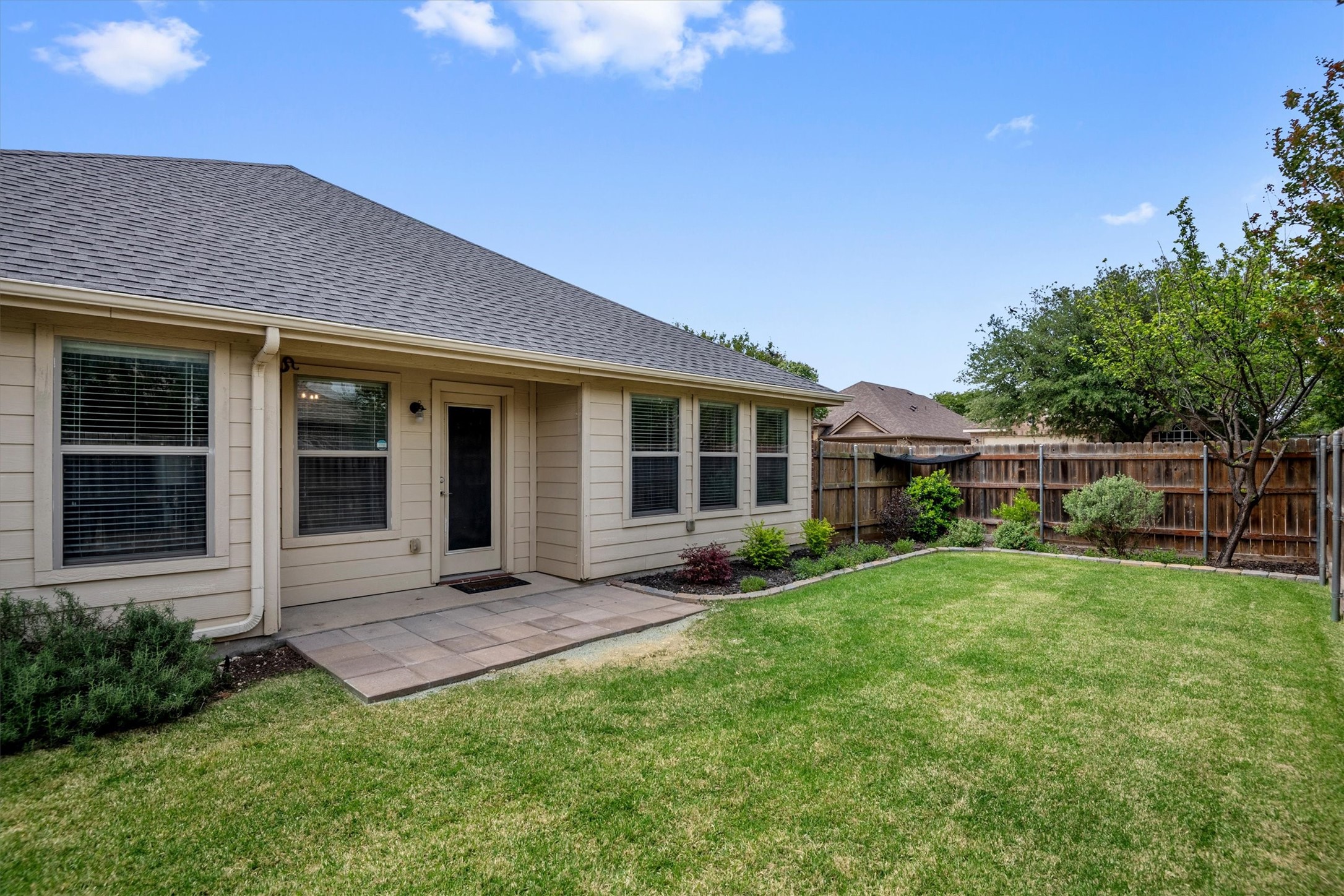 201 Rawhide Street Waxahachie TX 75165