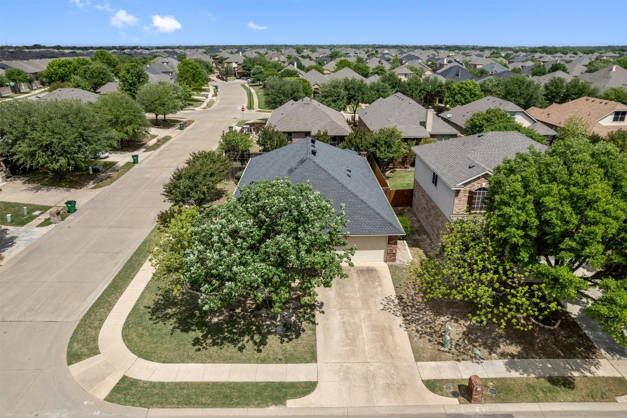 201 Rawhide Street Waxahachie TX 75165