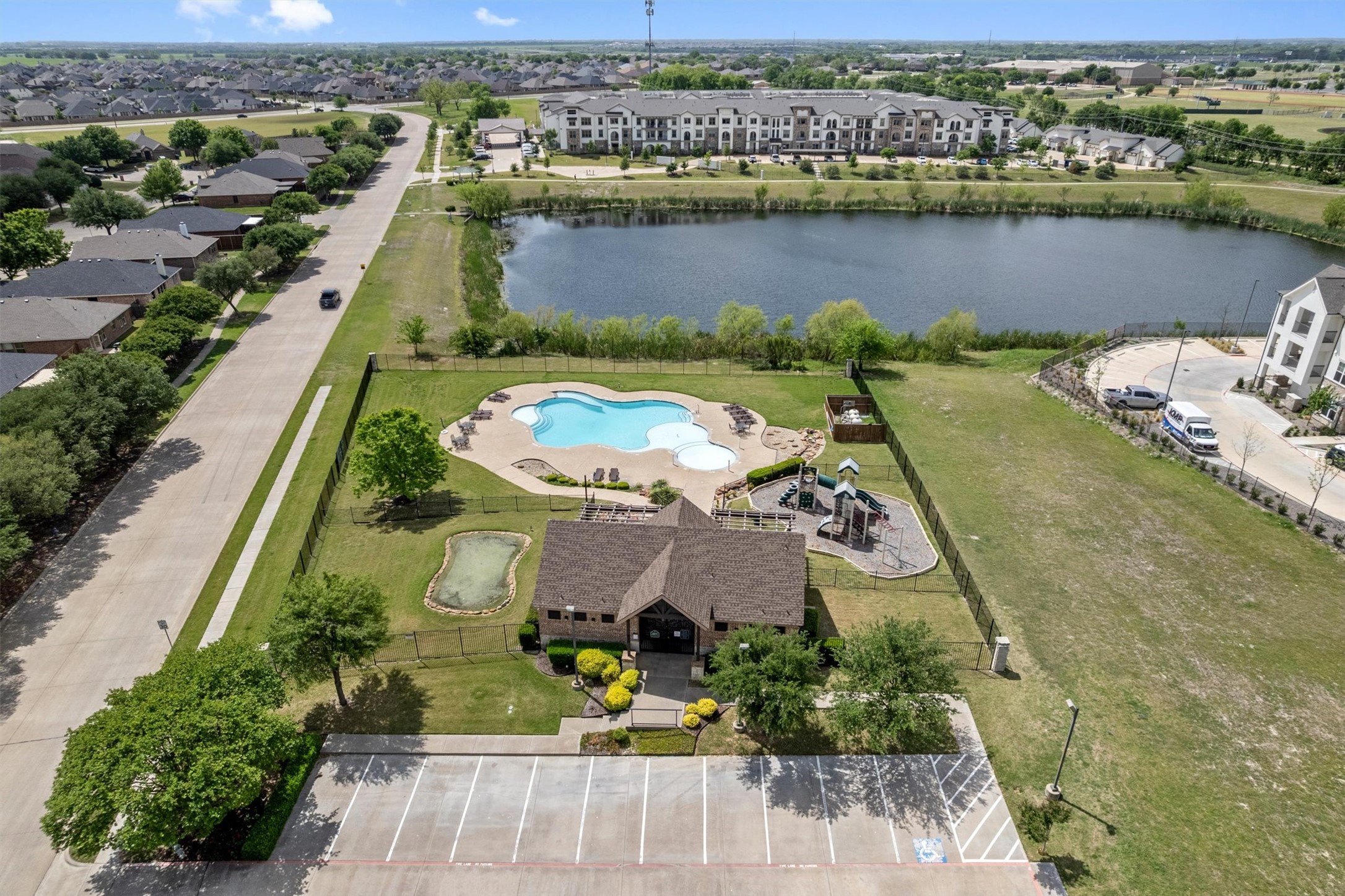 201 Rawhide Street Waxahachie TX 75165