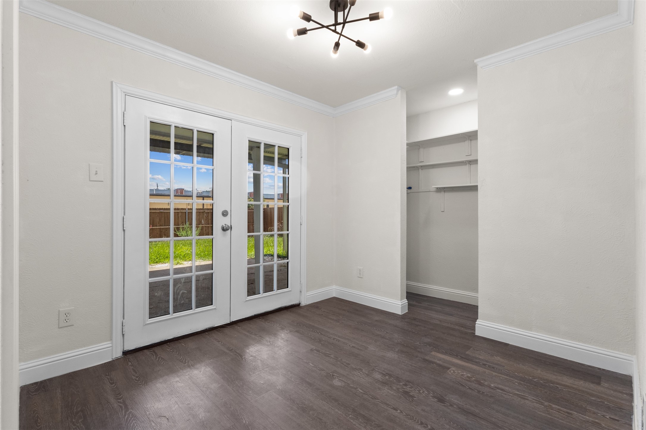 530 Edgemere Drive Garland TX 75043
