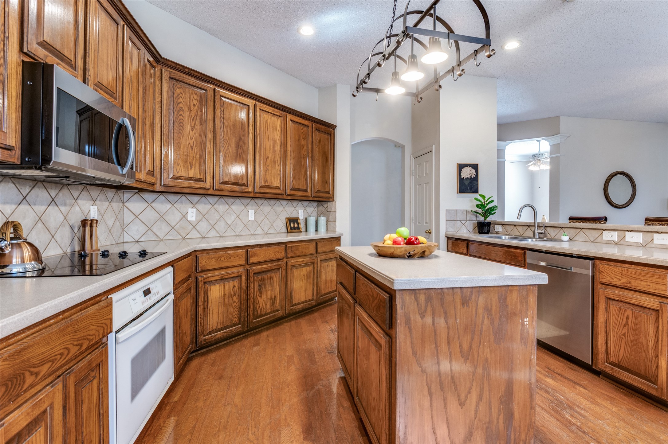 8020 Bridge Street North Richland Hills TX 76180