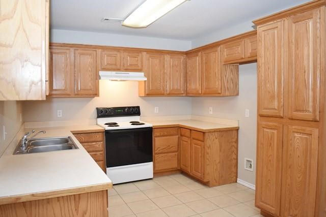 752 Stribling Circle Azle TX 76020