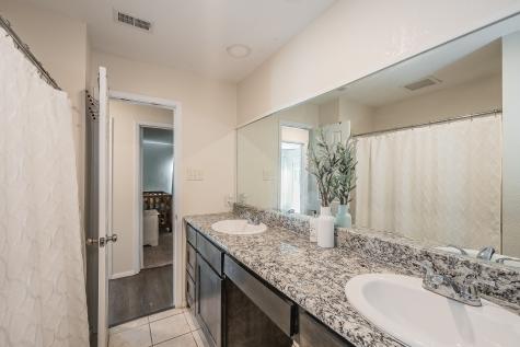 8417 Main Street North Richland Hills TX 76182