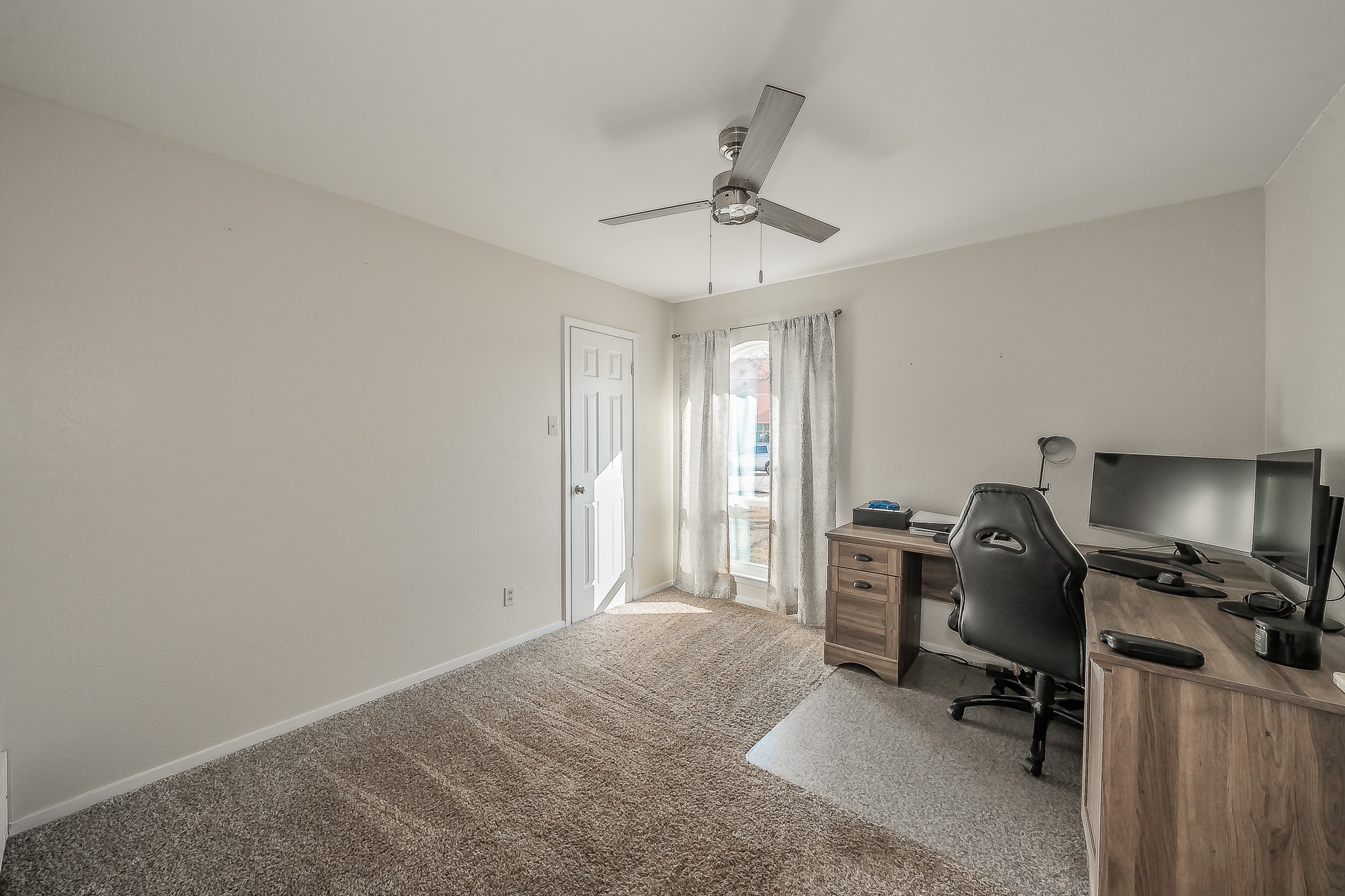 8417 Main Street North Richland Hills TX 76182