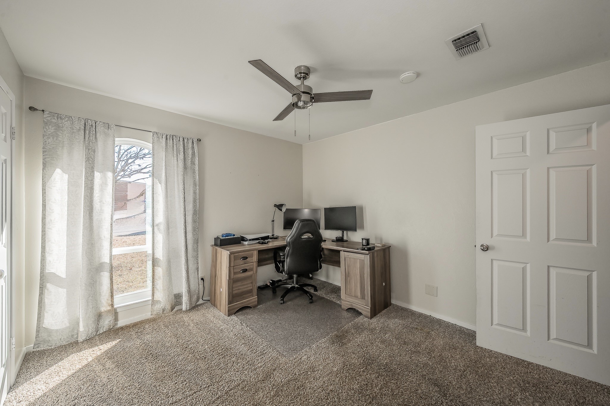 8417 Main Street North Richland Hills TX 76182