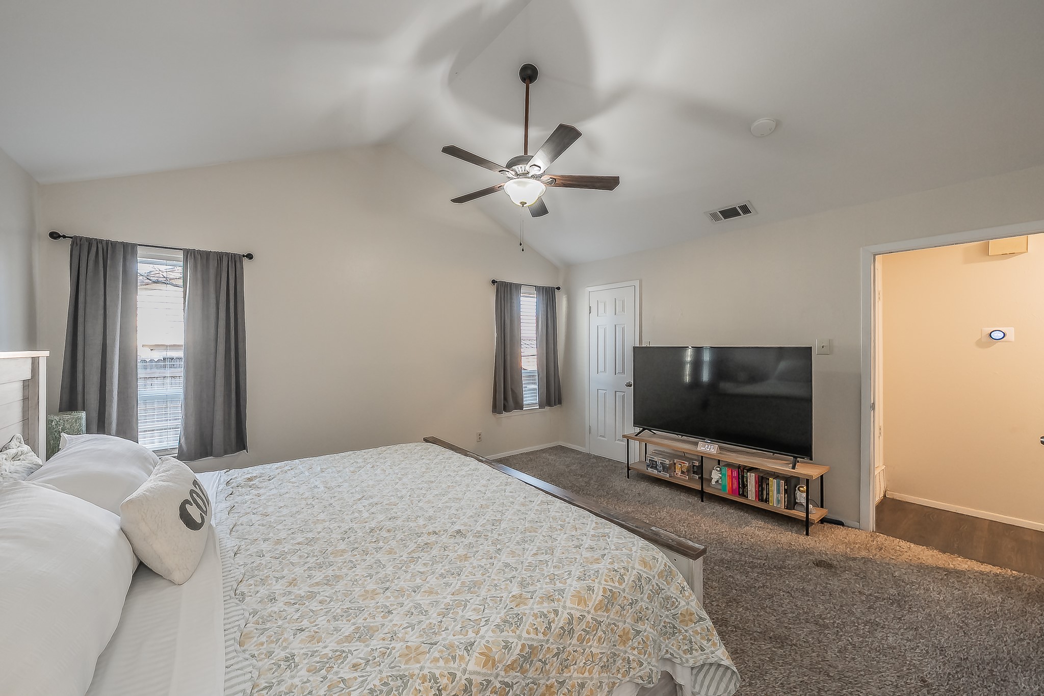 8417 Main Street North Richland Hills TX 76182
