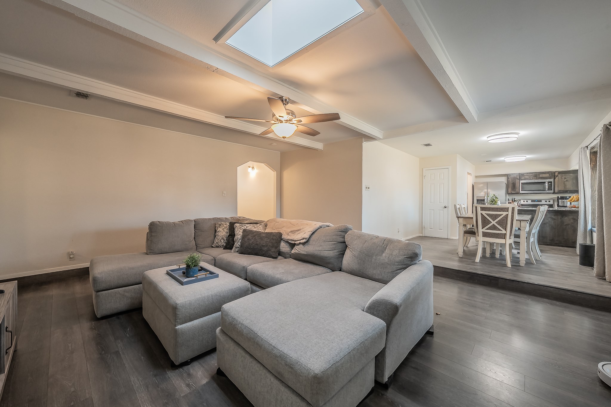 8417 Main Street North Richland Hills TX 76182