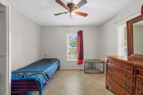 400 Travis Mexia TX 76667