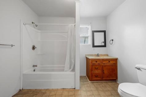 400 Travis Mexia TX 76667