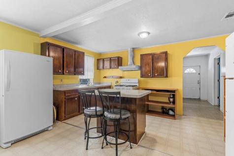 400 Travis Mexia TX 76667