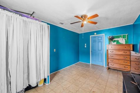 400 Travis Mexia TX 76667