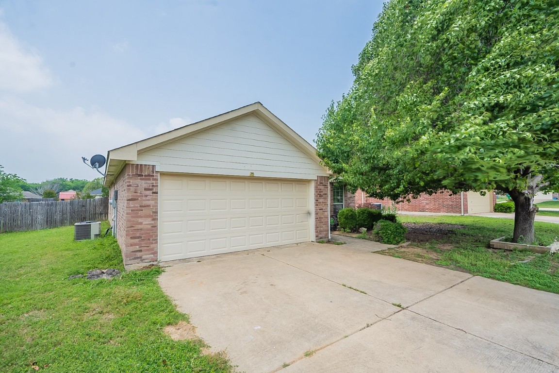 122 Kings Way Drive Rhome TX 76078