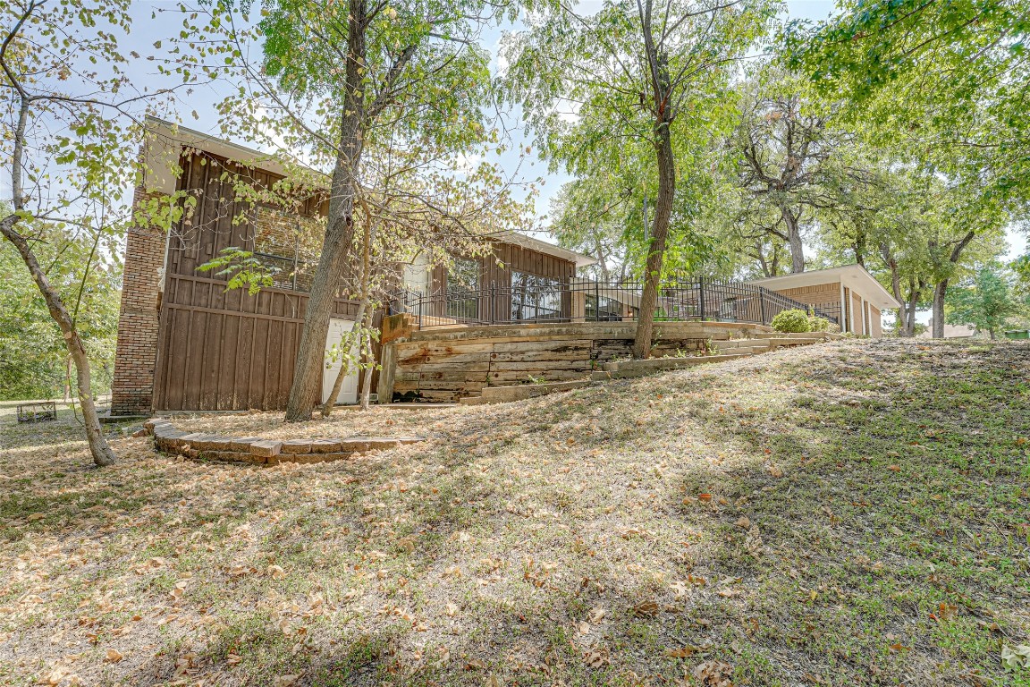 413 W Brand Road Garland TX 75040