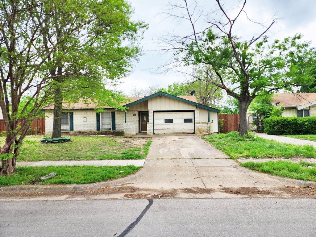 422 Katherine Court Duncanville TX 75137
