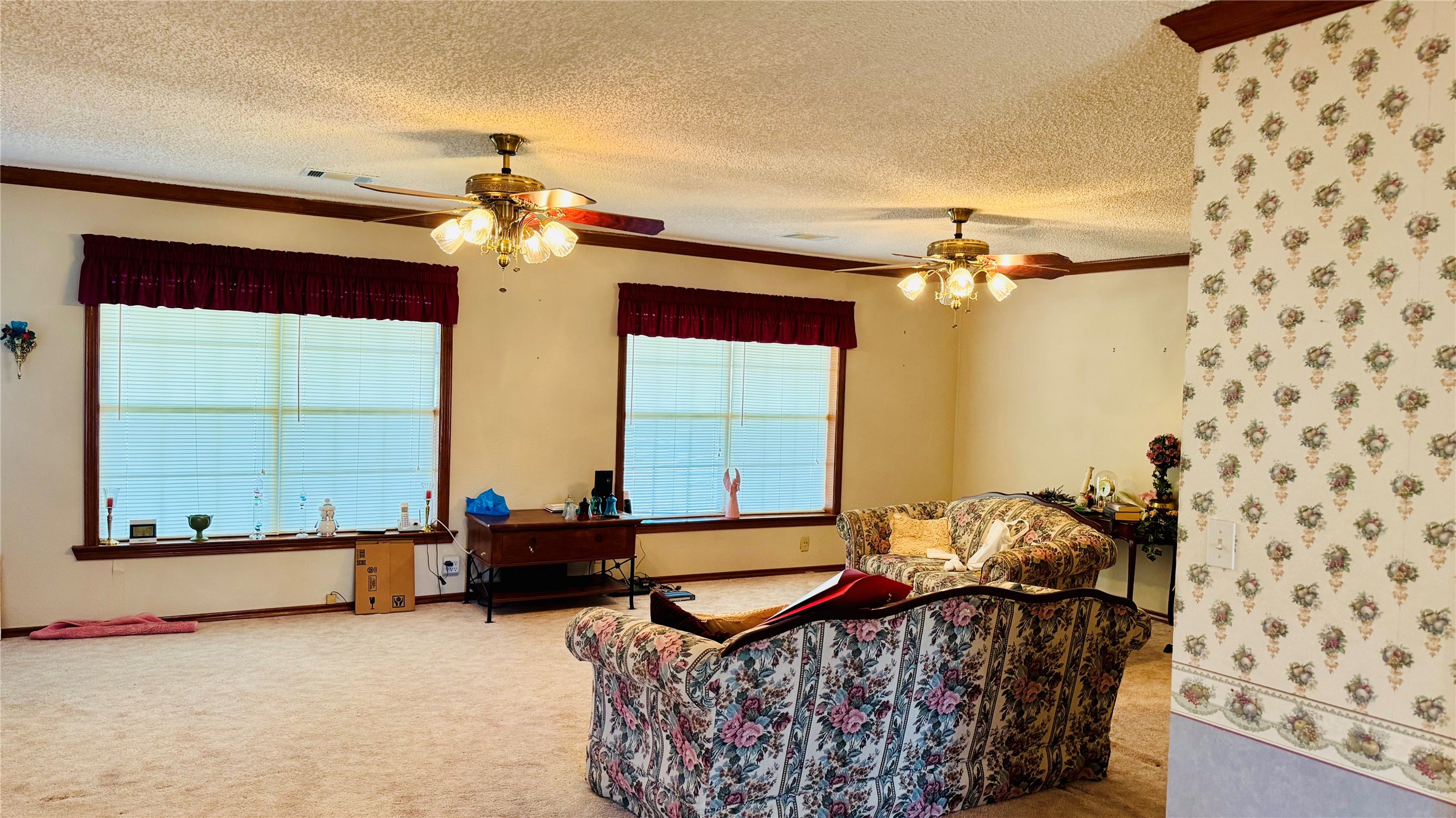 877 County Road 2010 Ivanhoe TX 75447