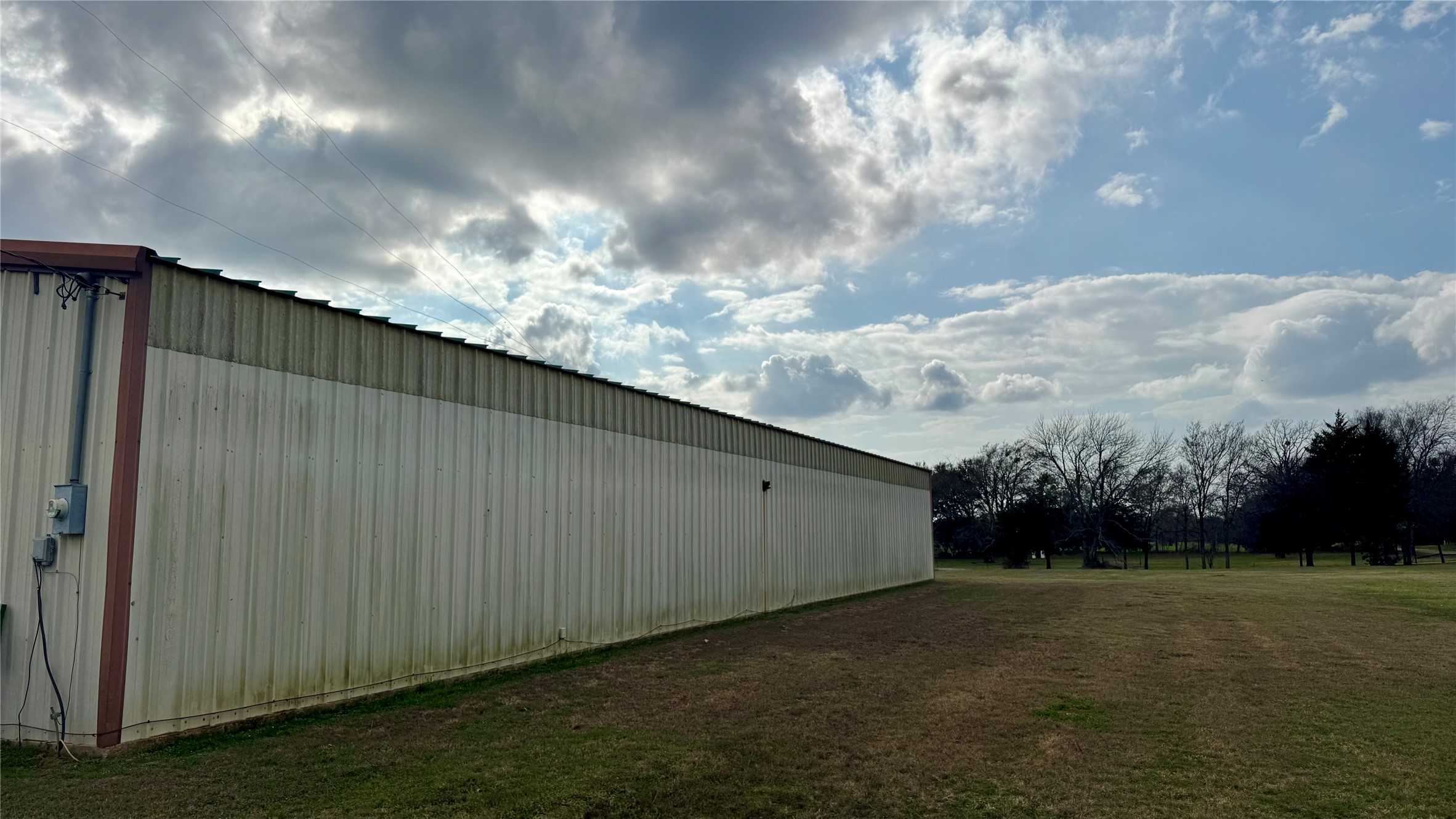 877 County Road 2010 Ivanhoe TX 75447