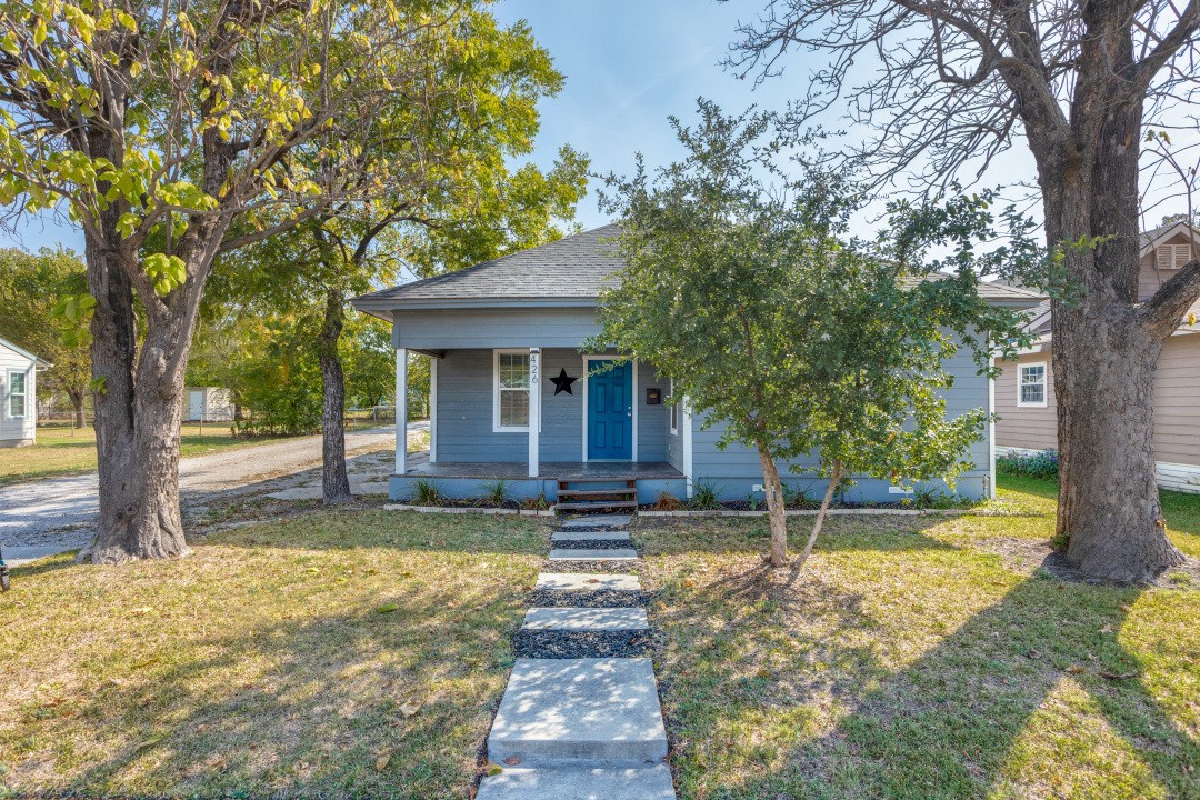 426 N Washington Street Farmersville TX 75442