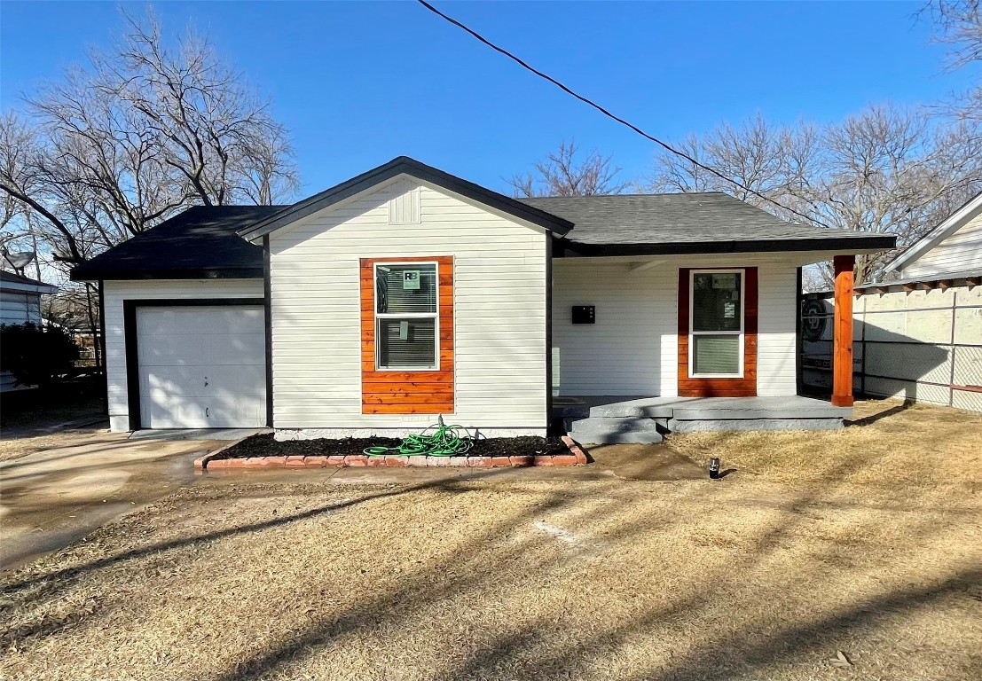 8427 Tackett Street Dallas TX 75217