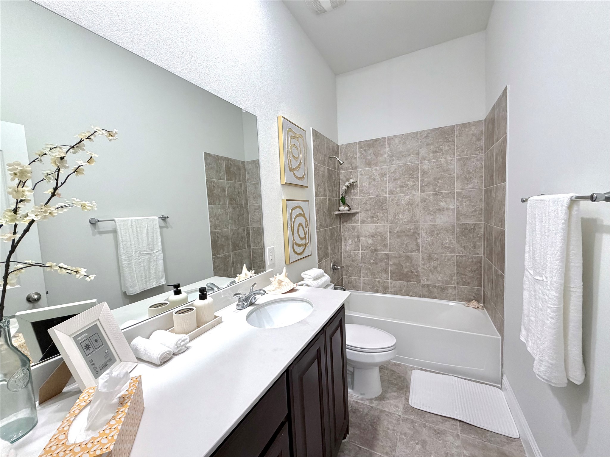 1413 River Vale Road Garland TX 75041