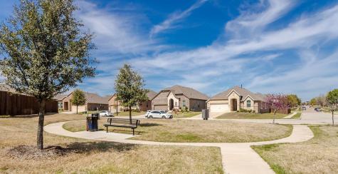 1413 River Vale Road Garland TX 75041