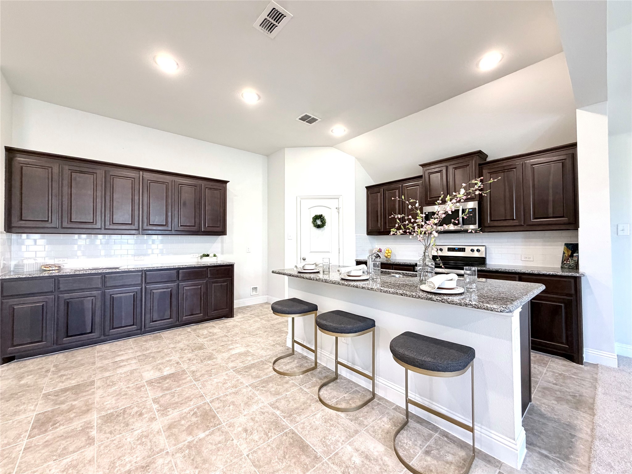 1413 River Vale Road Garland TX 75041